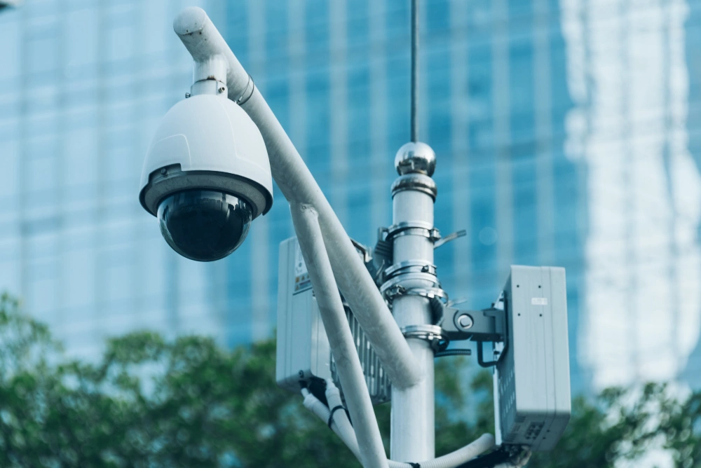 360-degree surveillance trailer featuring an advanced camera system by LiveView Tech